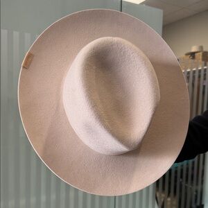 GIGI PIP Classic Cream Women's Hat